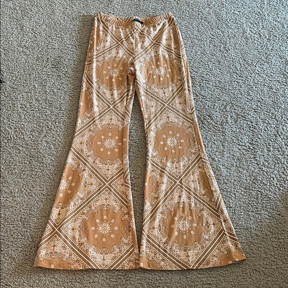 Forever 21 Boho Flare Pants in Tan and White